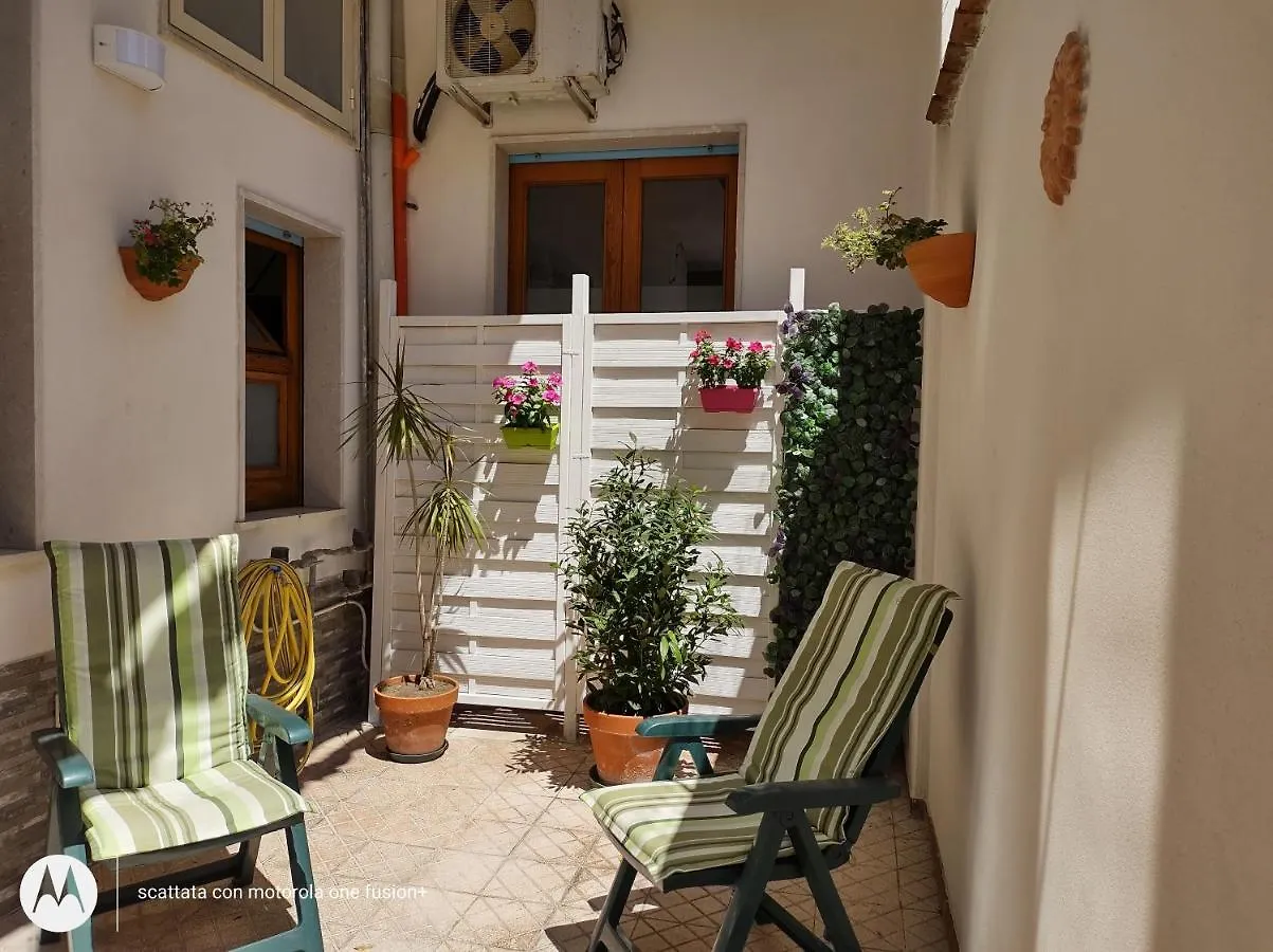 Casa Ninetta Daire Riposto